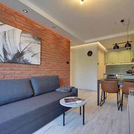 Apartamenty Sun Seasons 24 - Nad Lomnica 14 Centrum Карпач Екстериор снимка